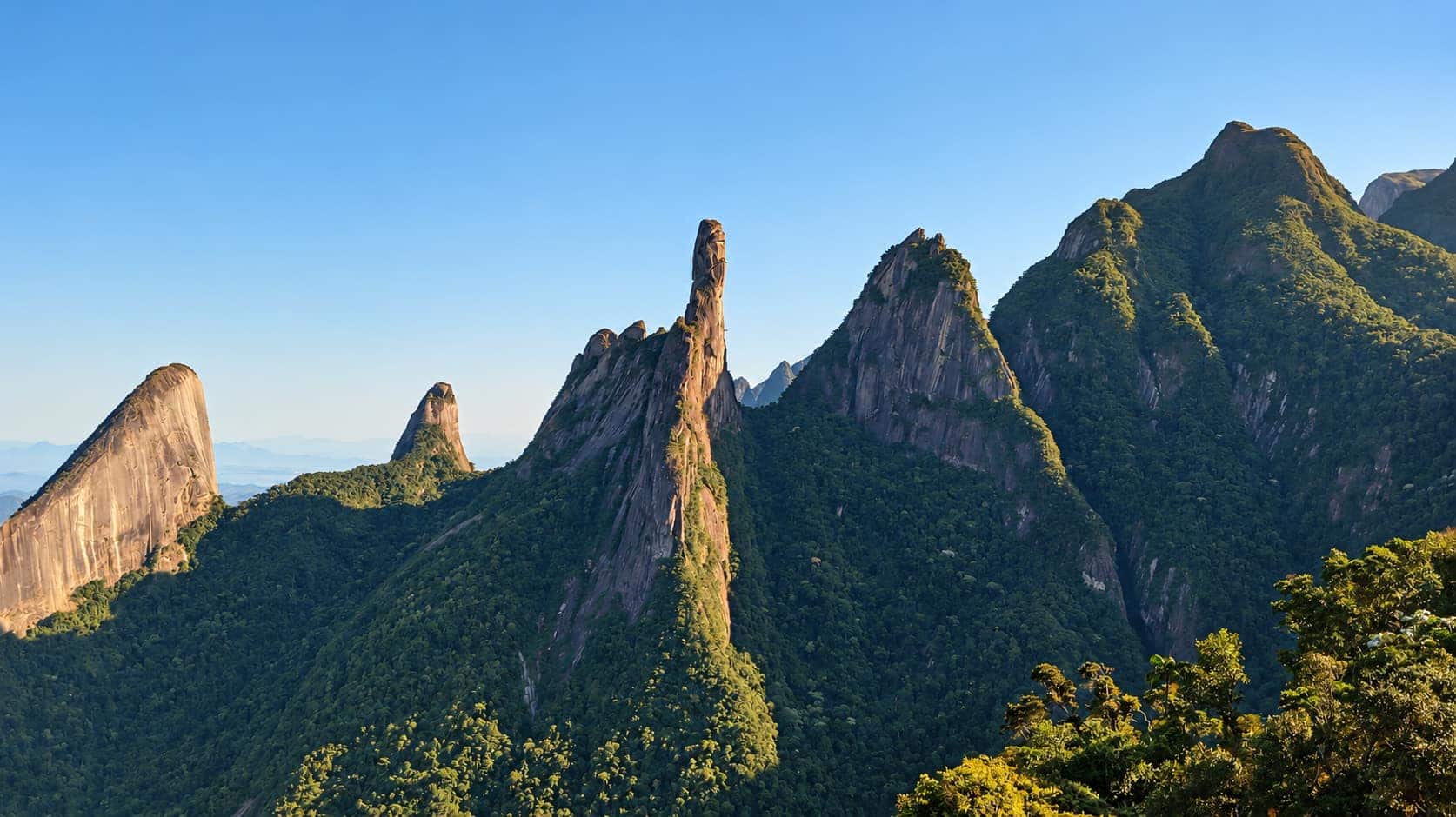 Paisagem da Insanity Mountain Serra dos Órgãos 6K 2026